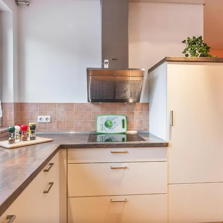 W6 - Whirlpool, Kamin Appartement *